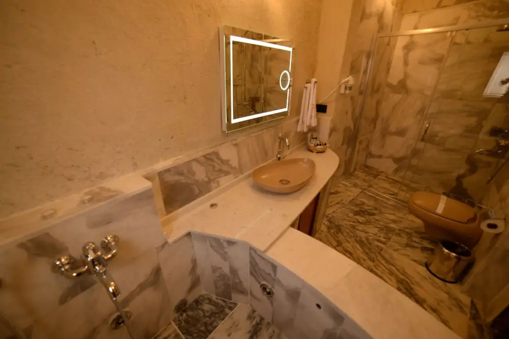 Mnr Cave Cappadoci̇a