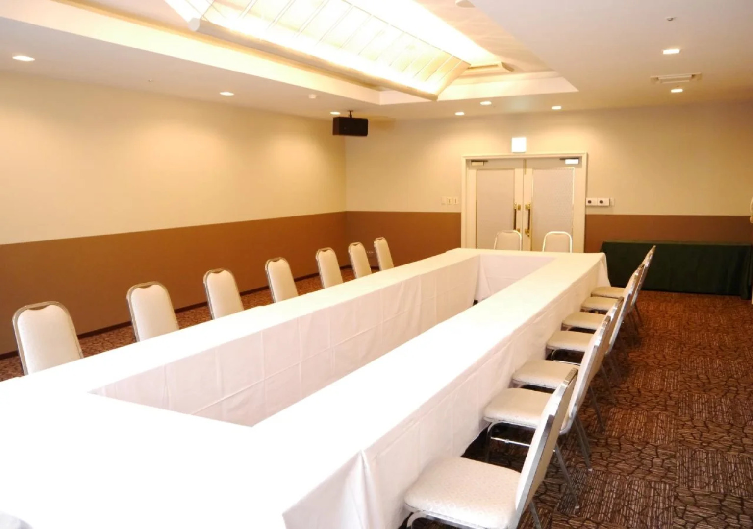 Shirogane Park Hills