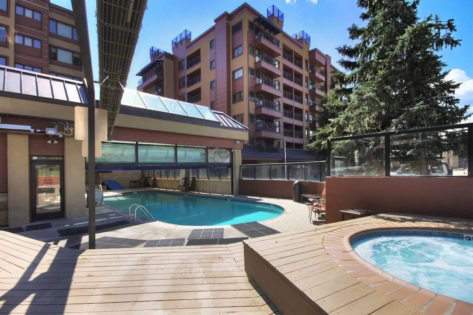 Chateaux Regalien by Ski Colorado