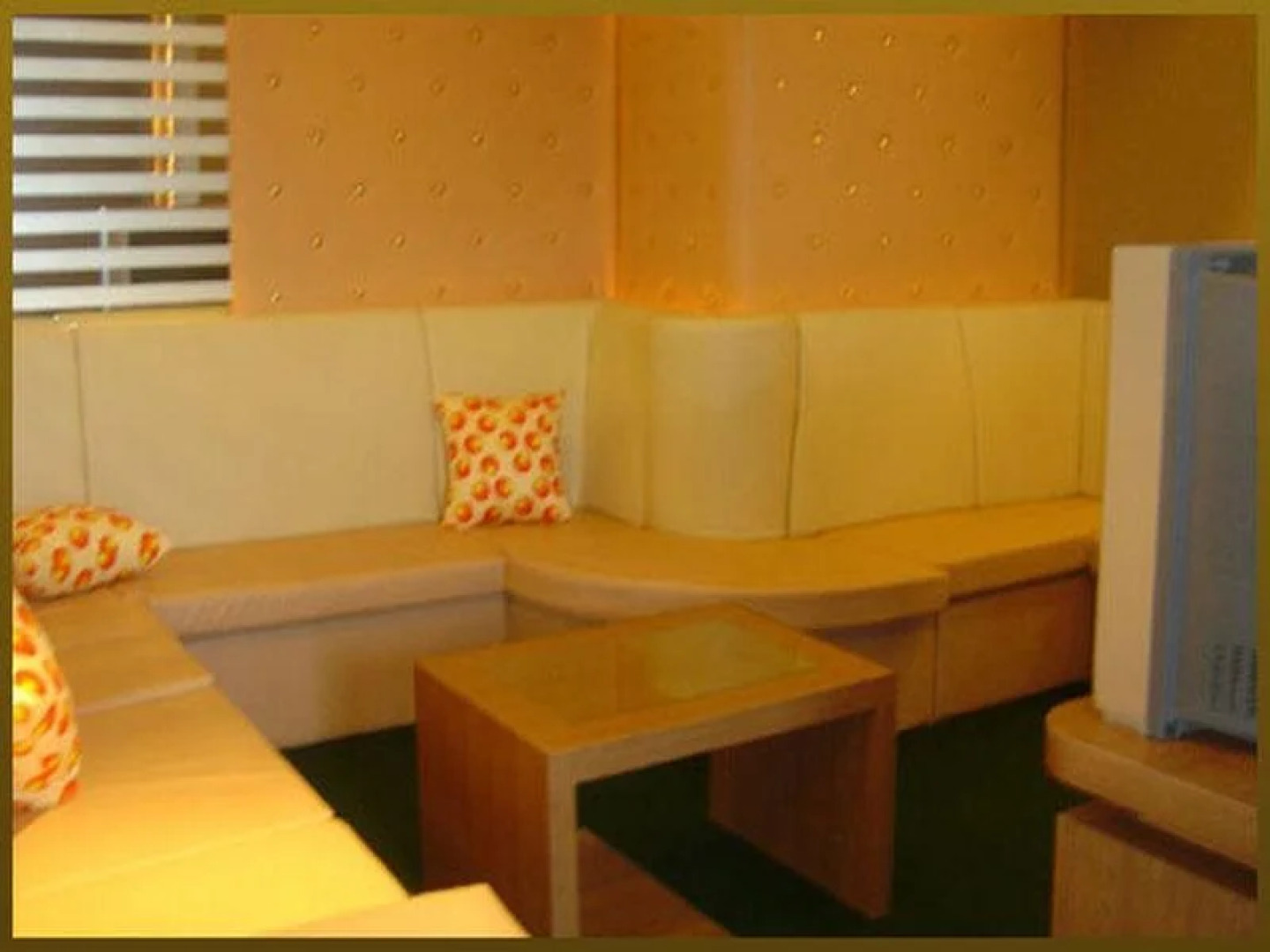 Sri U-Thong Grand Hotel