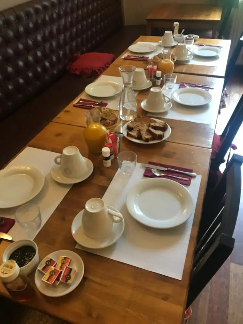 La Maison D'Hoursentut