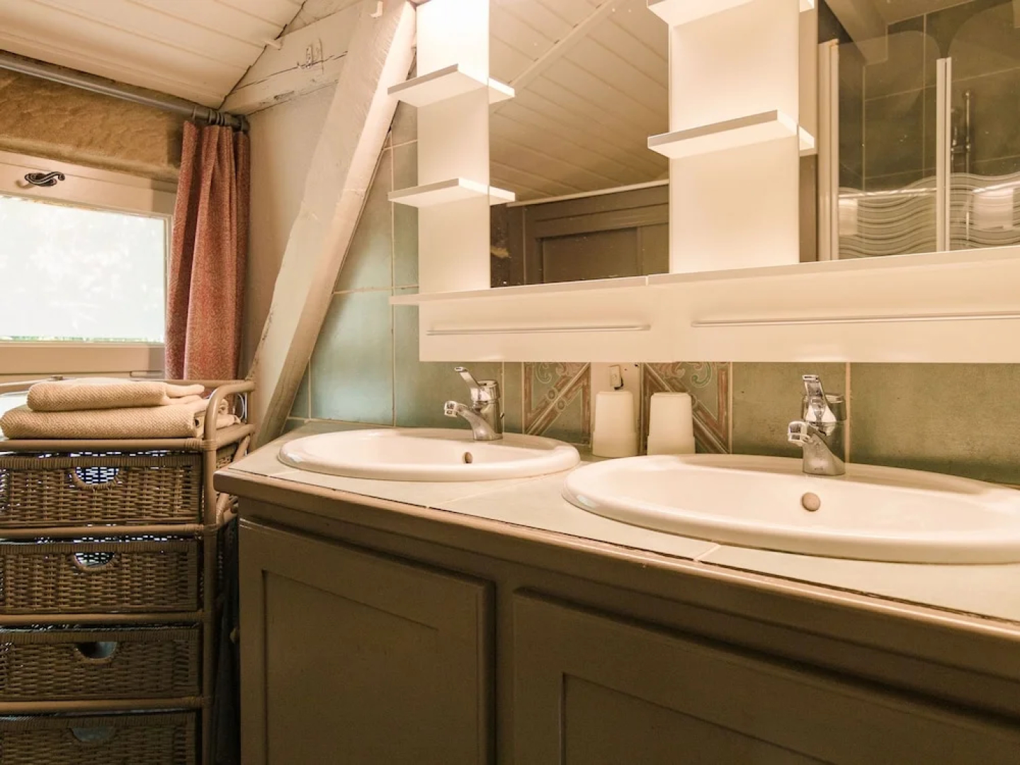 Luxurious Restored Building With Heated Swimming Pool, Terraces and Jacuzzi