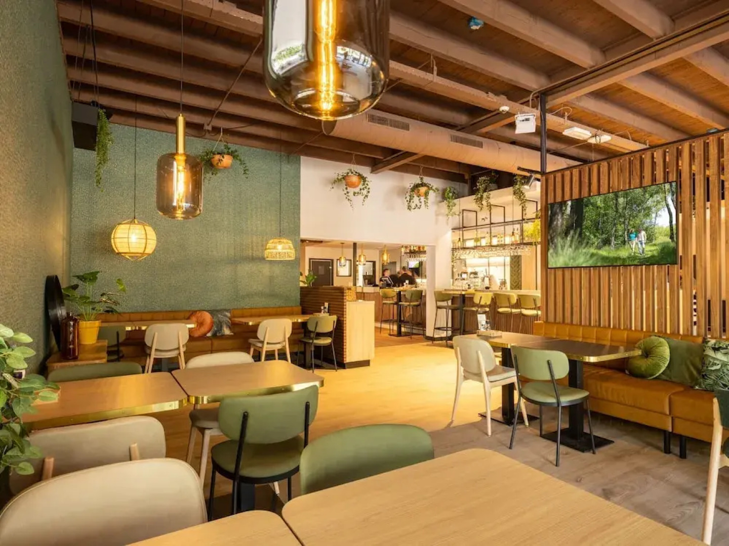 Bungalow in Park De Peel - Car-free Retreat