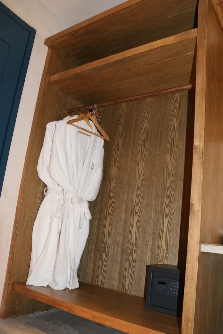 The Twelve Manor•Terraces Lodge