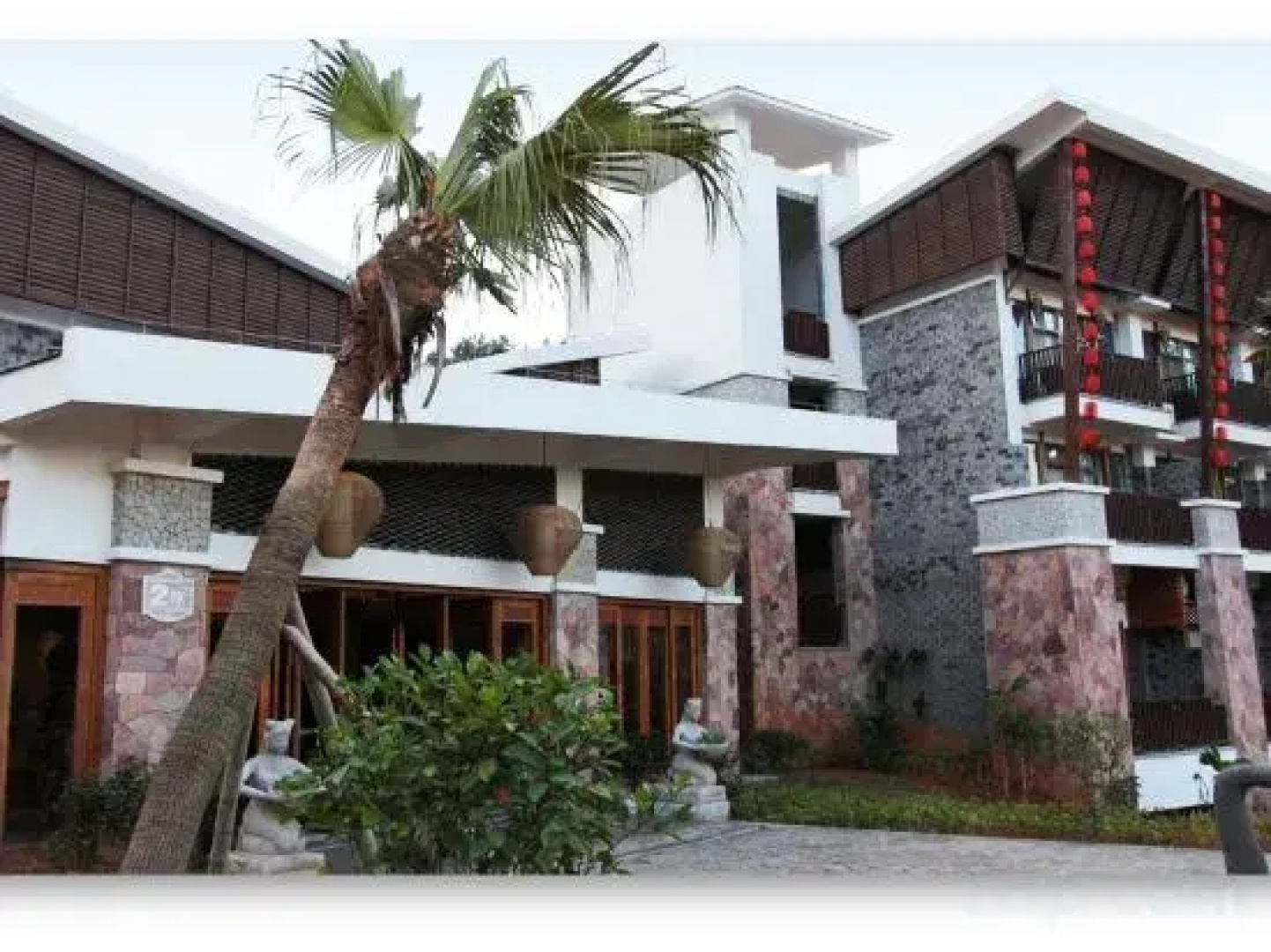 Tianfang Yuetan Hot Spring Resort