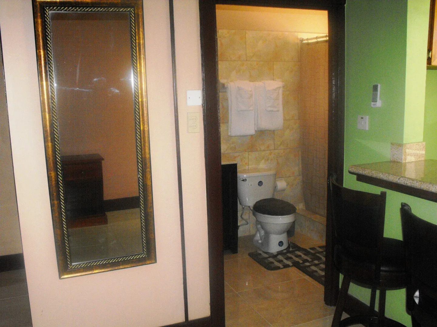 Hotel Tropik Leadonna