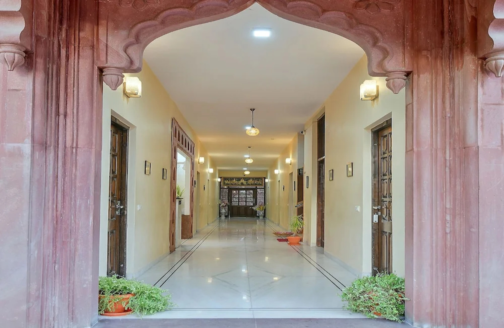 Garh Govind Hotel & Resort