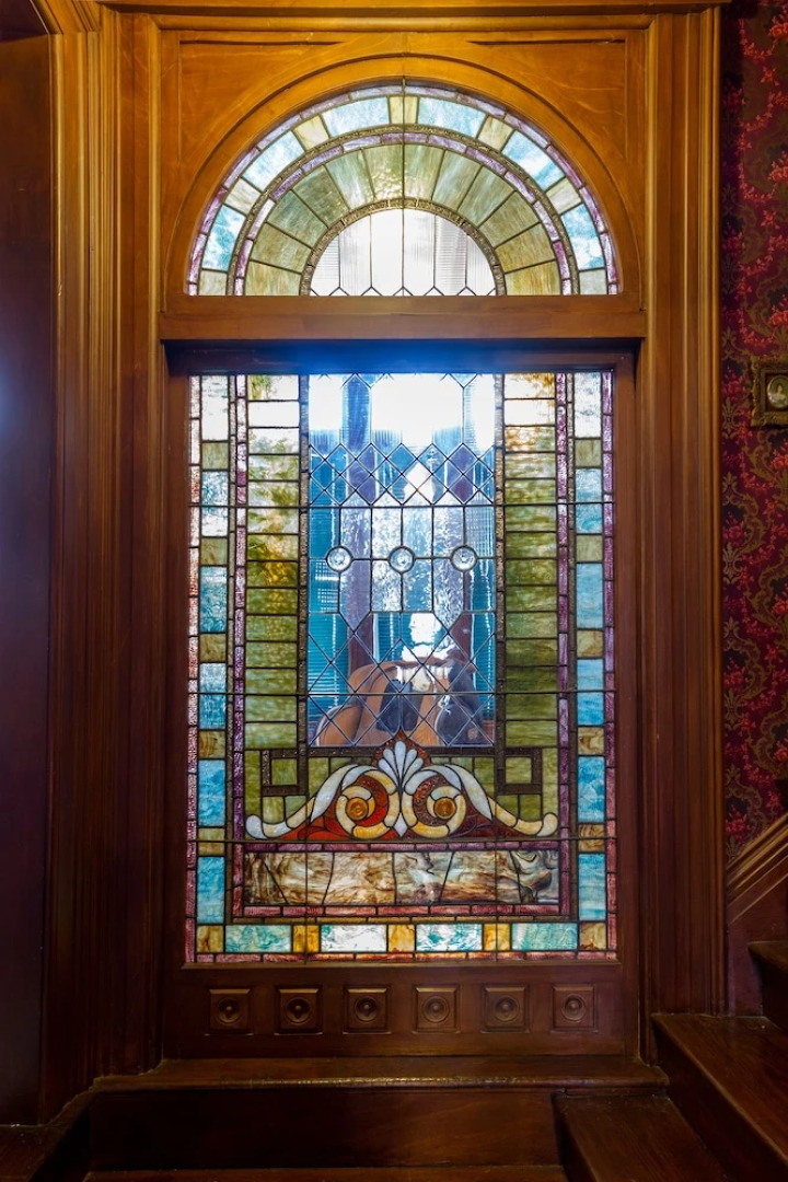 Montgomery Mansion Bed and Breakfast