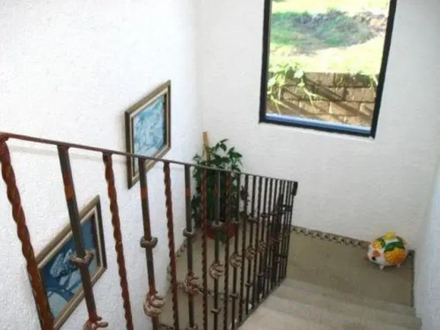 Casa Amarilla