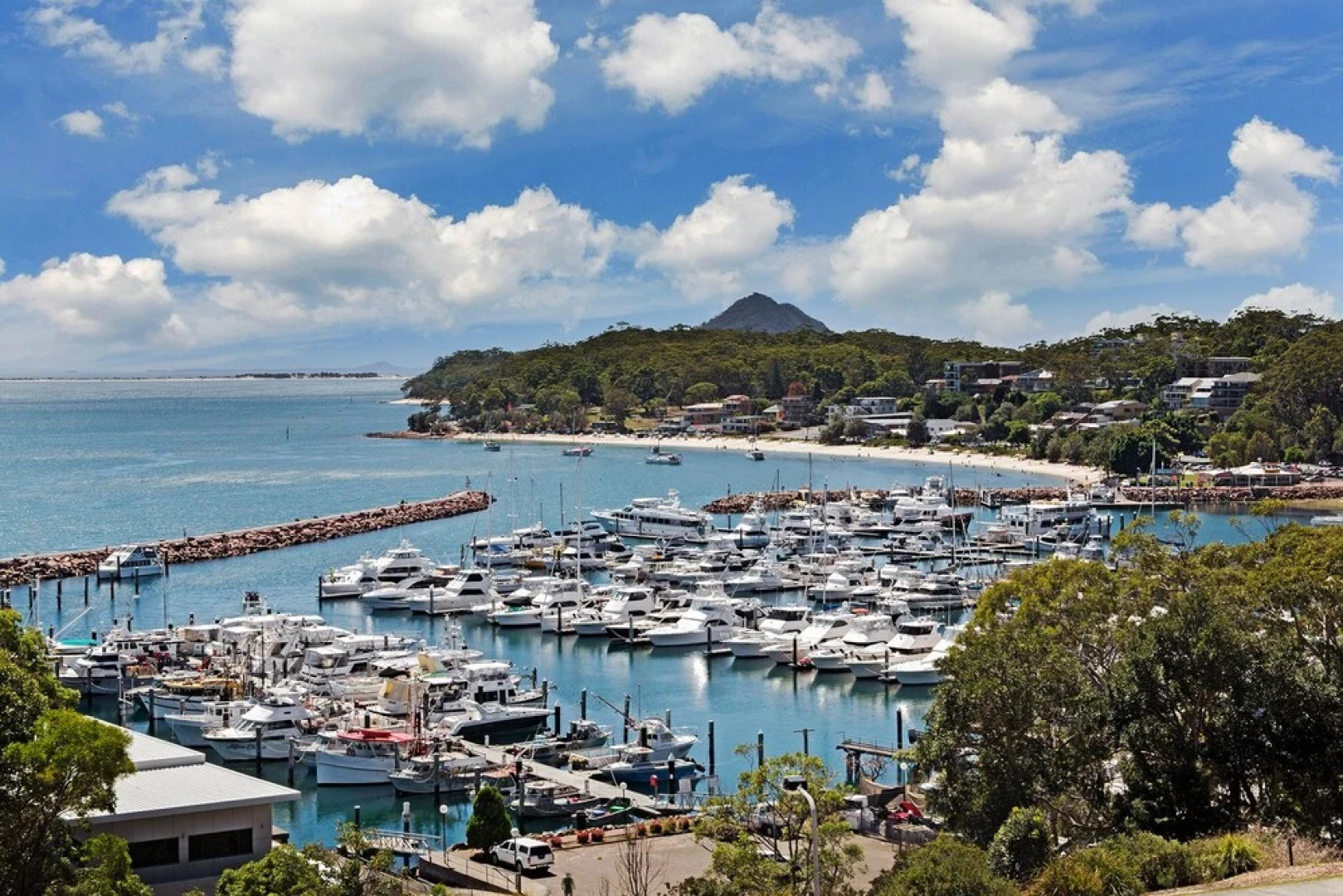 Laman Lodge, Unit 6, 15 Laman Street,