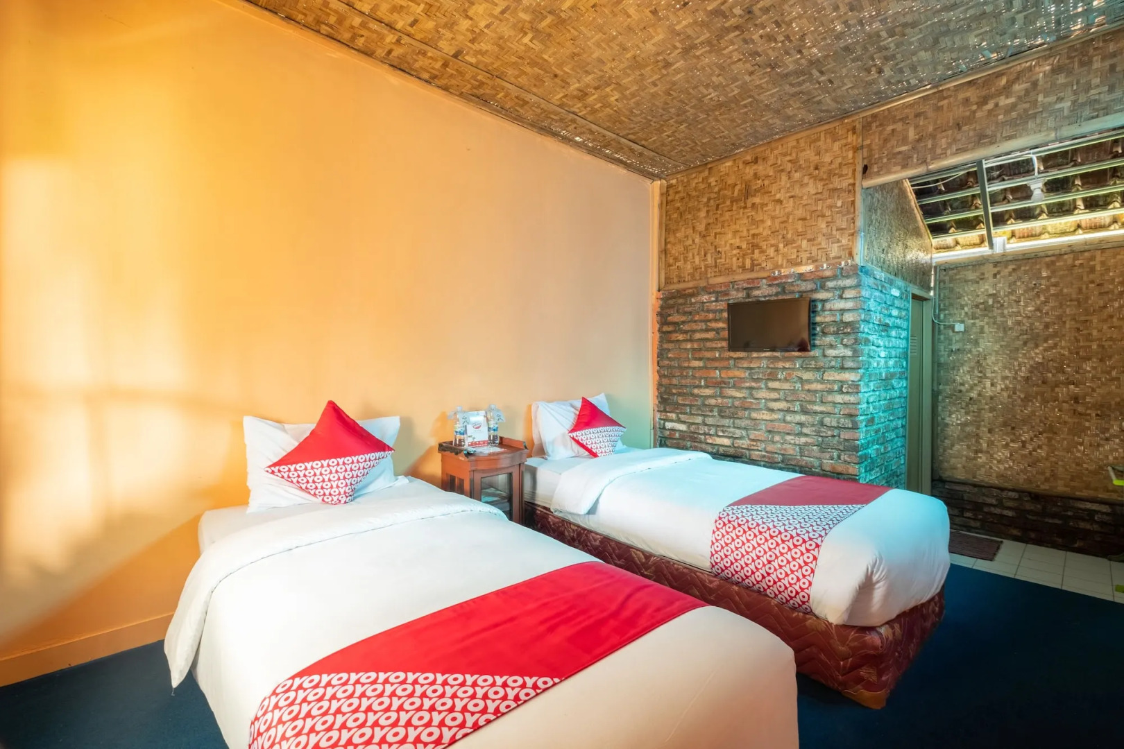 OYO 644 Grand Yustik Selabintana