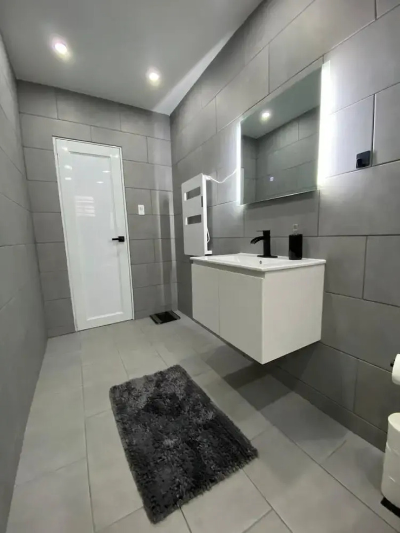 Sea Breeze Tunnel Hideaway 3