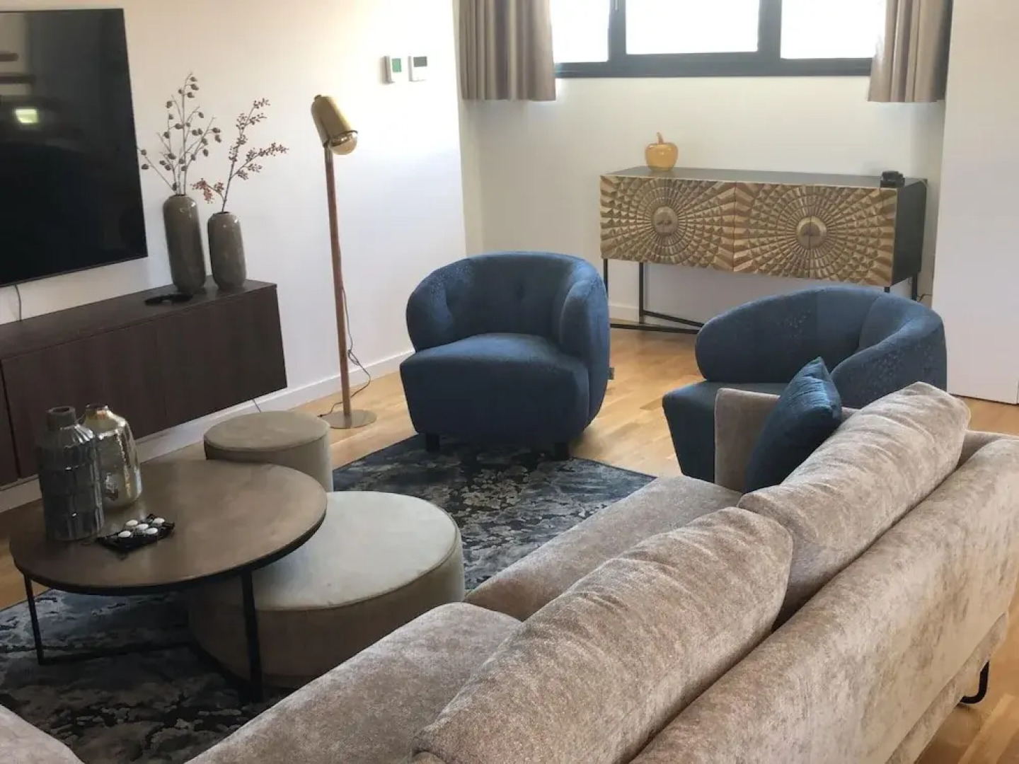 Scenic Villa With Heated Pool