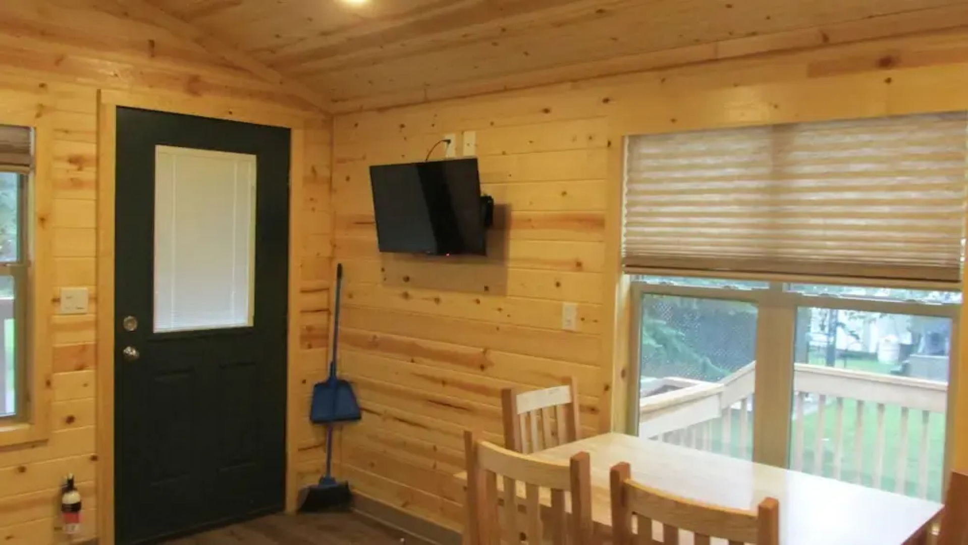 Deer Lake RV Resort & Campground