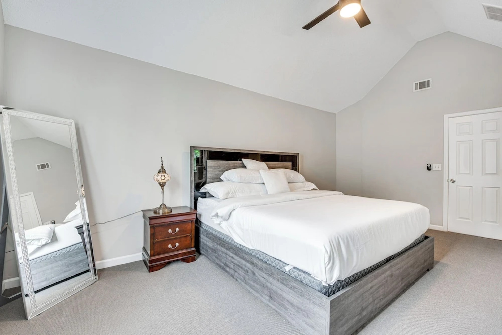 10 Mi to Stone Mtn Park: Spacious Home in Lithonia