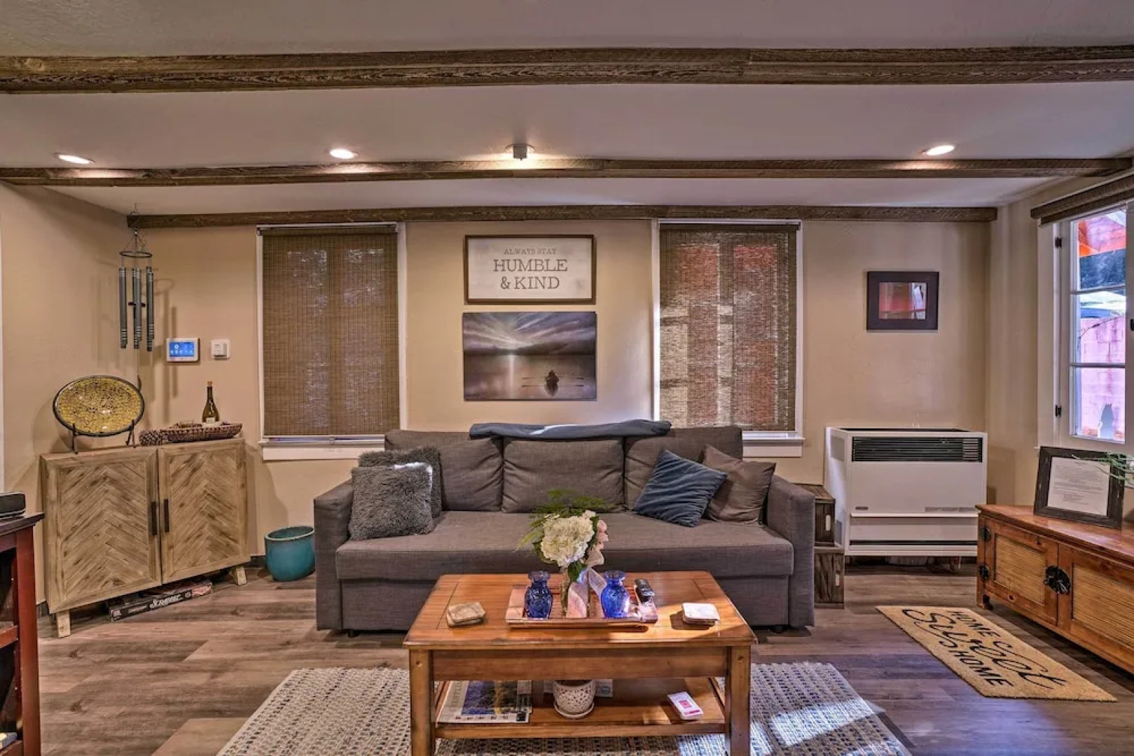 Cozy, Pet-friendly Mtn Cabin: 1 Mi to Lake Gregory