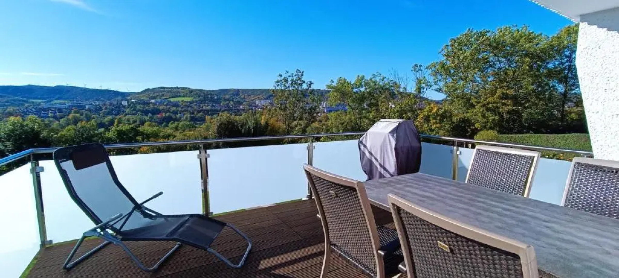Tiny House mit Panoramablick über die Stadt Jena und das Saaletal