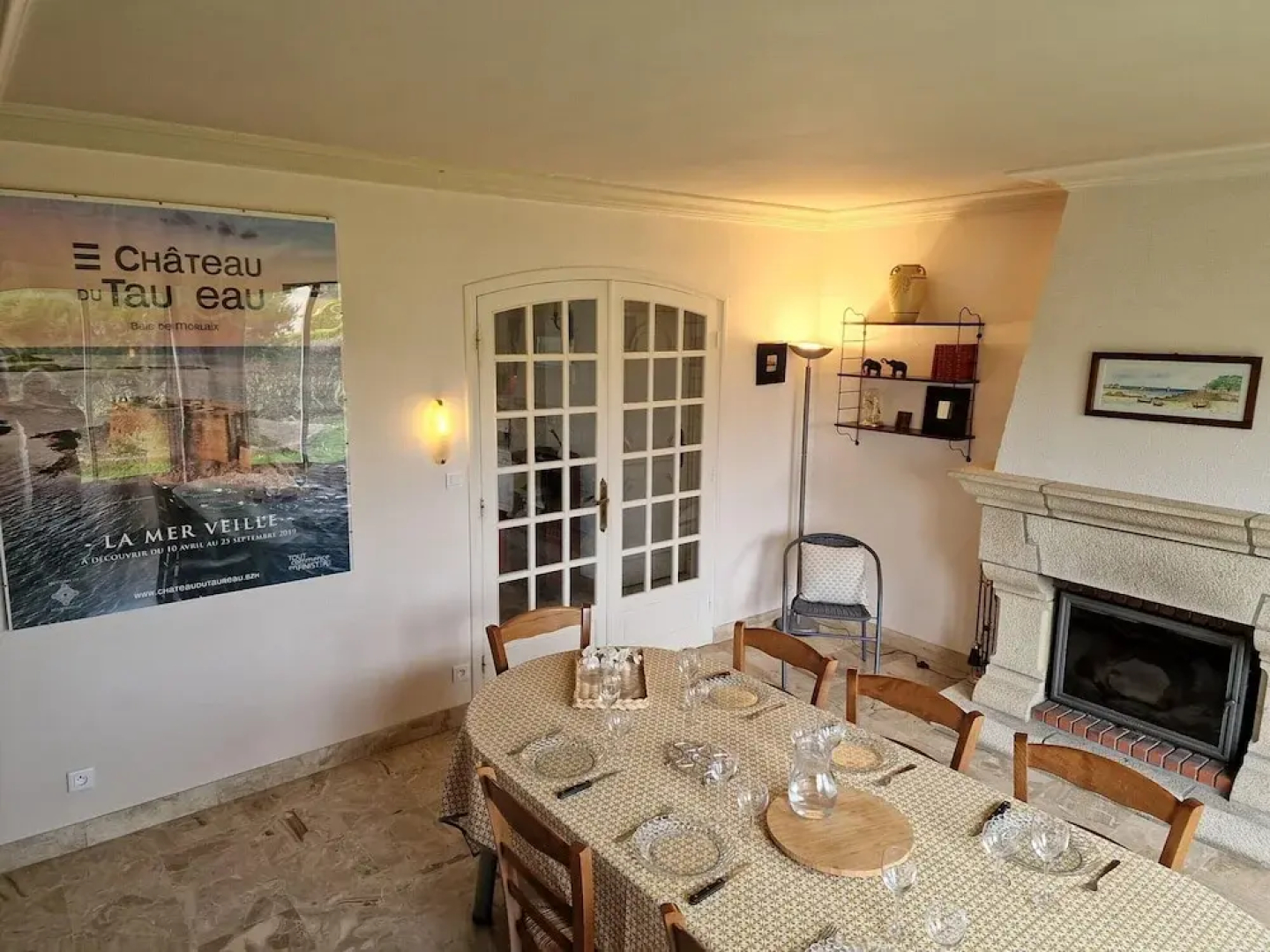 Beautiful Family Holiday Home in Diben, Plougasnou