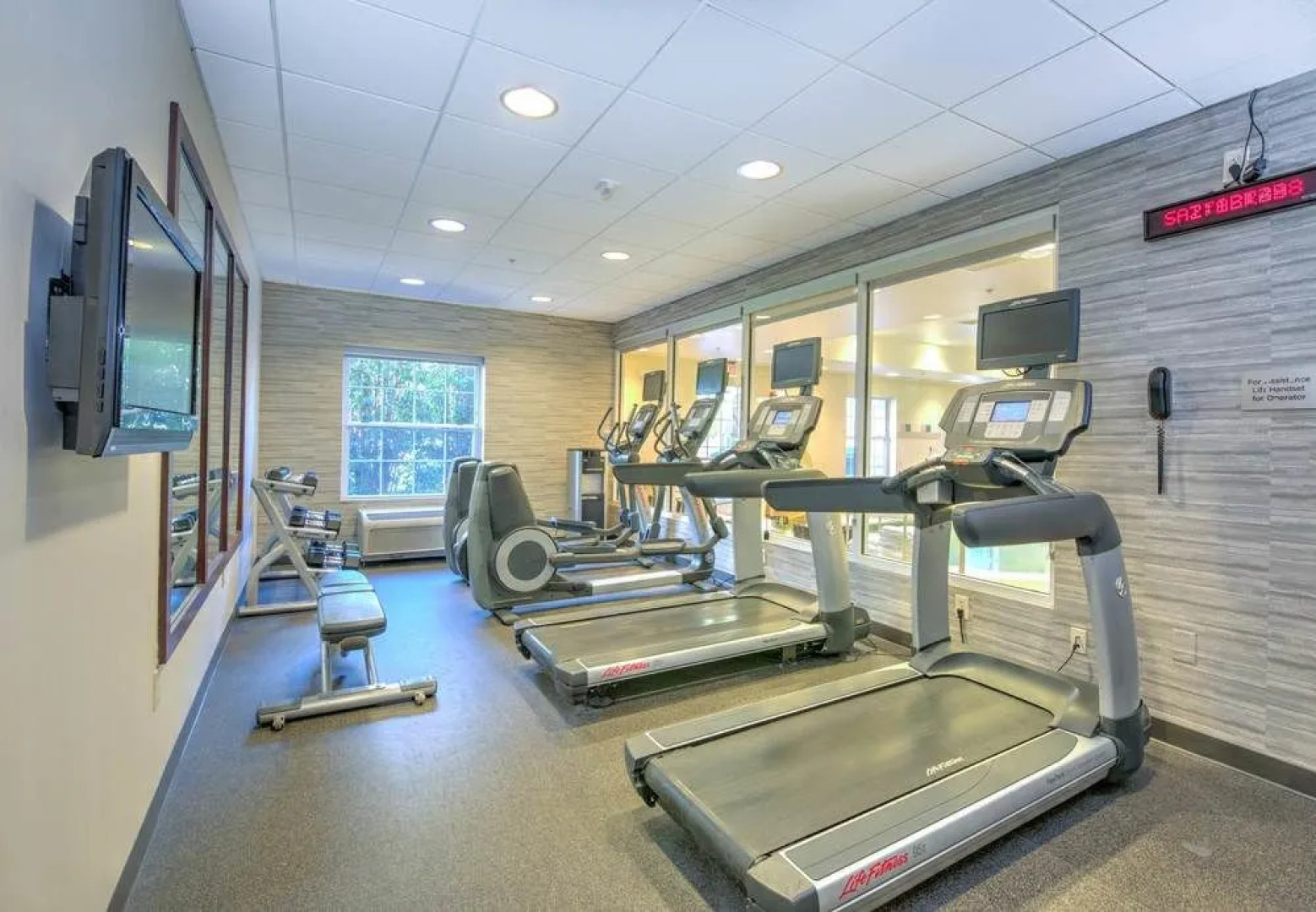 Courtyard Chapel Hill