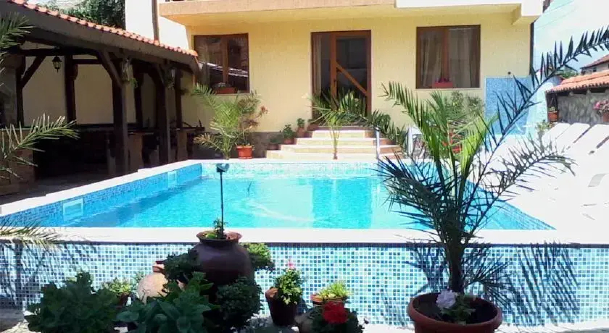 Saint Nikola Family Hotel