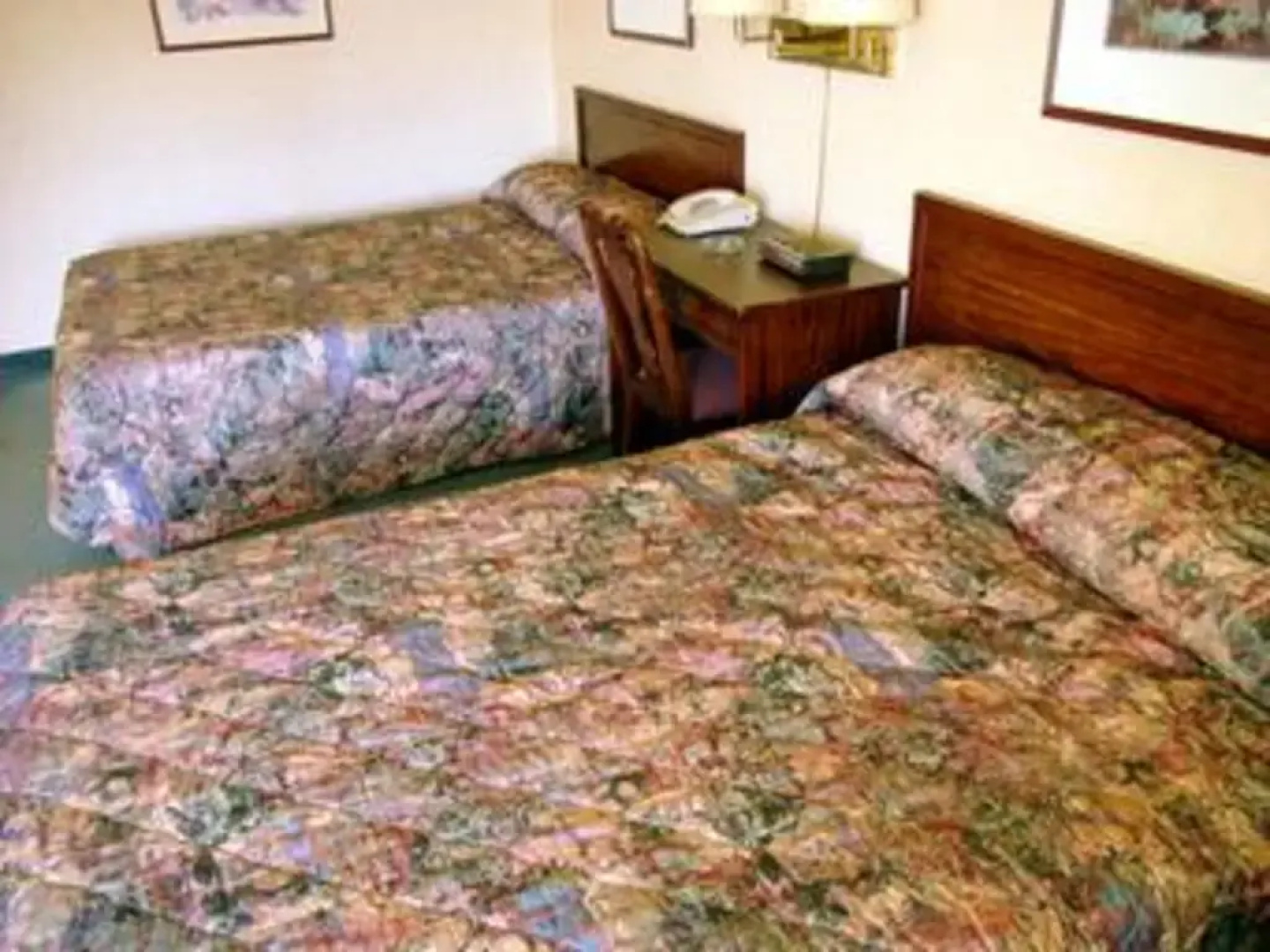 Norwood Inn and Suites Worthington