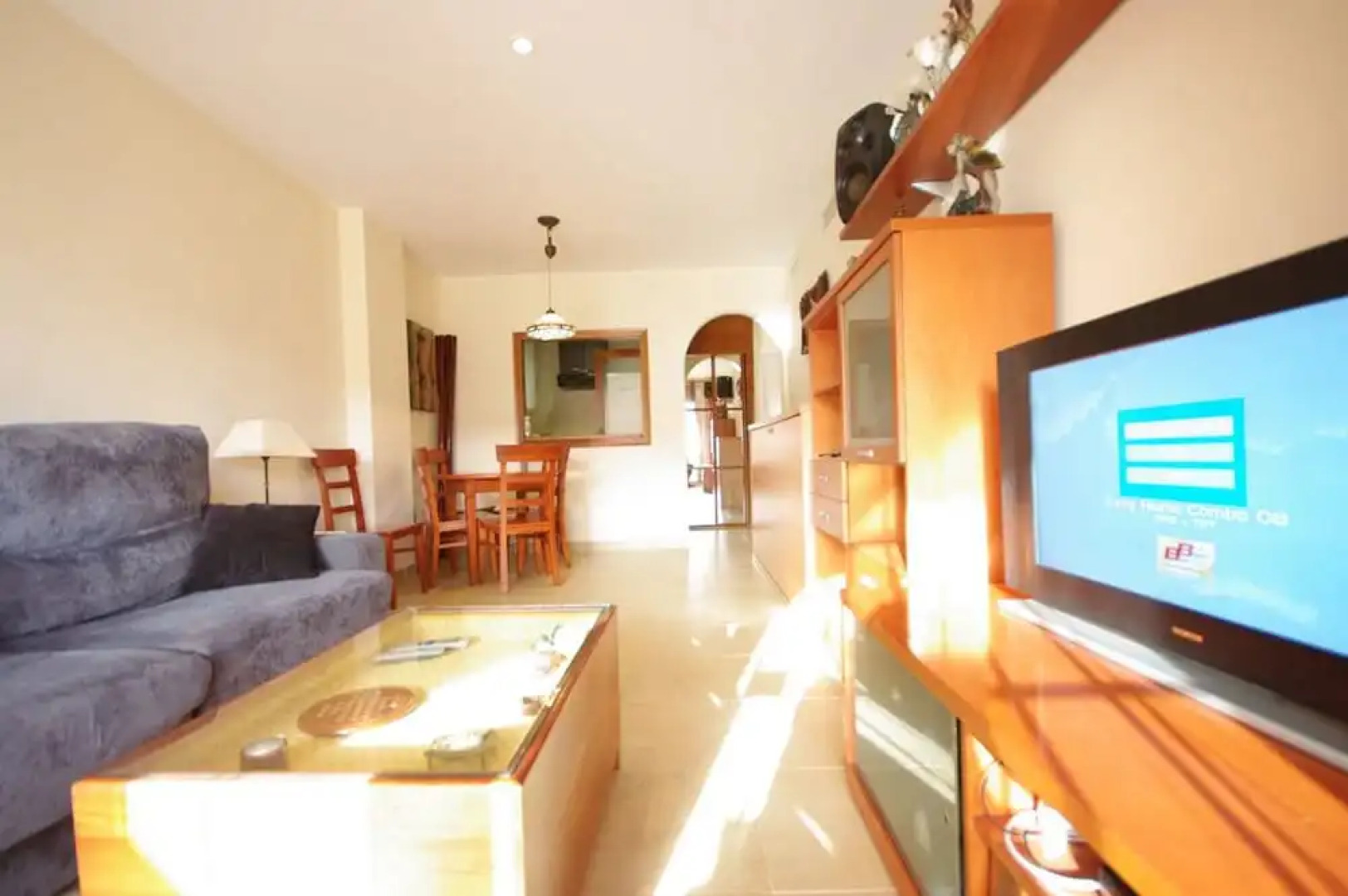 Livingtarifa - Bajo con acceso a piscina