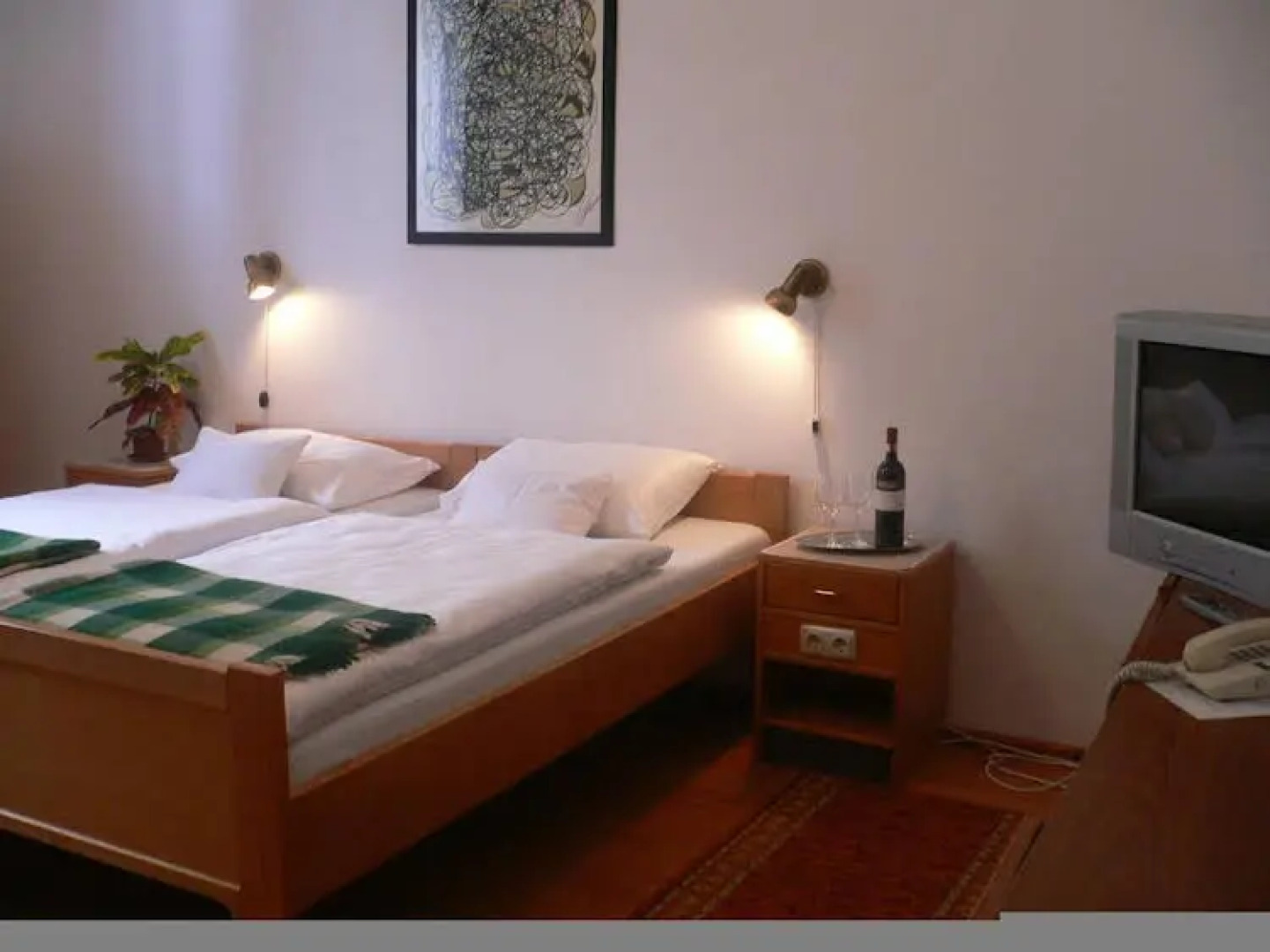 Savoyai Kastelyszallo