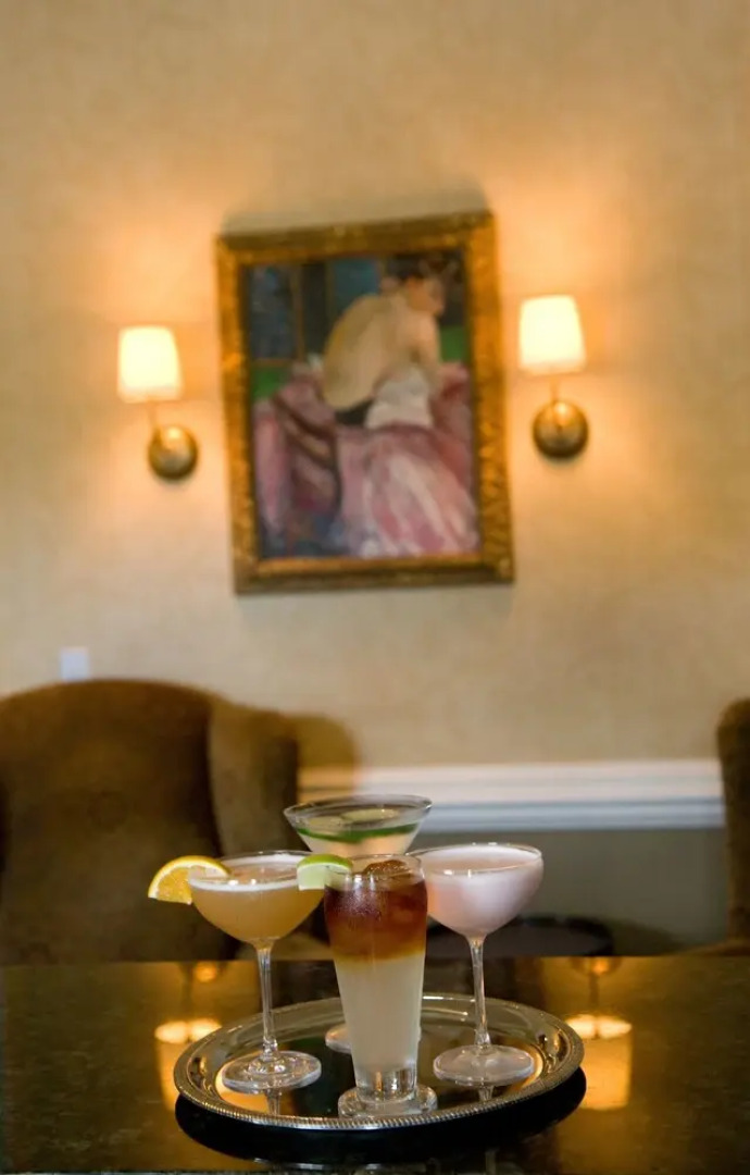 Jedediah Hawkins Inn