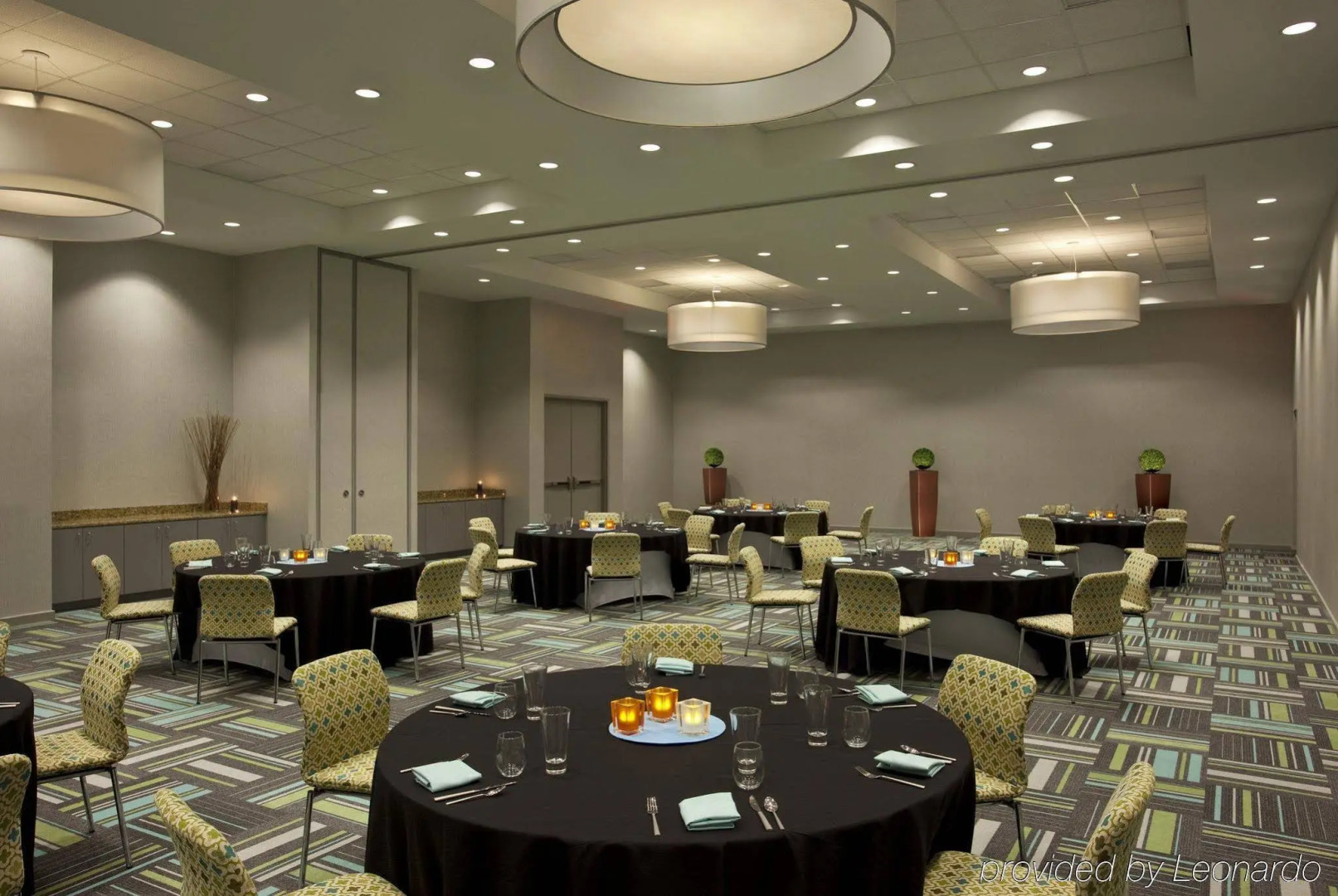 Aloft Jacksonville Tapestry Park