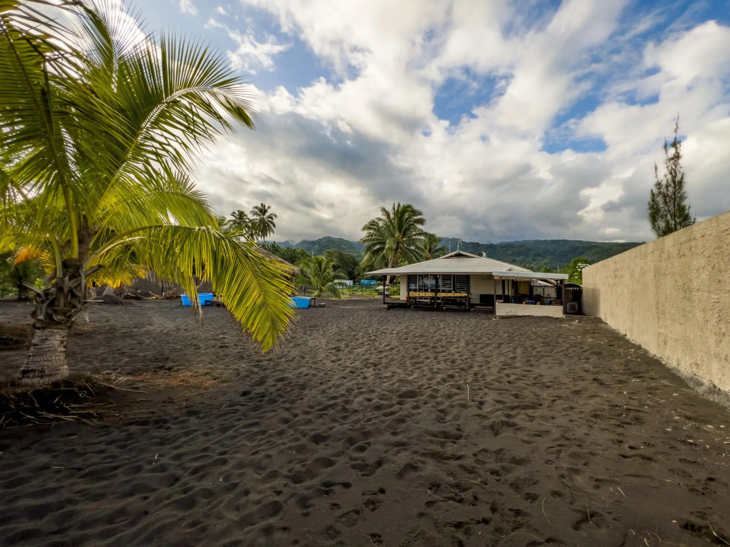 TAHITI - Bungalow Tearii Beach