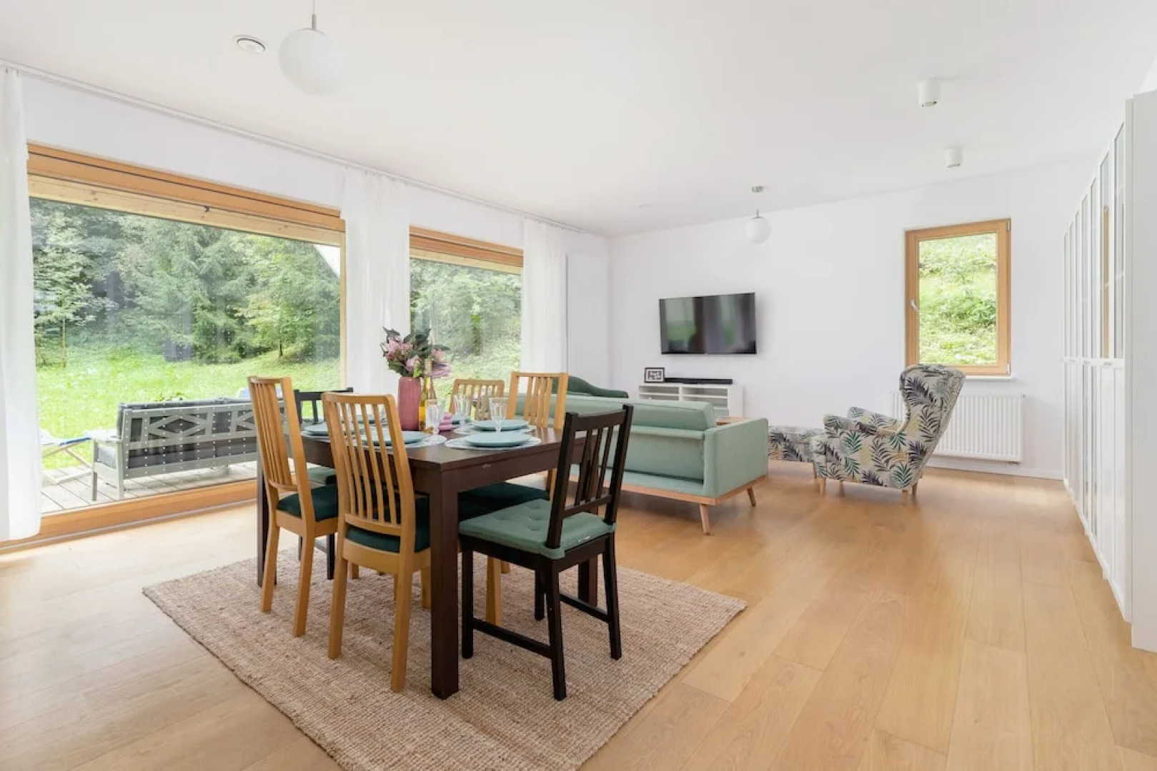 Beautiful House Korzkiew by Renters