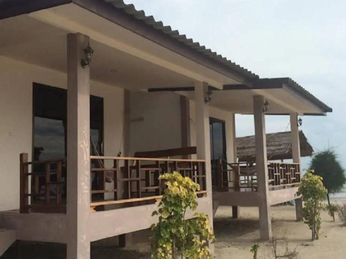 Seaview Rainbow Bungalow