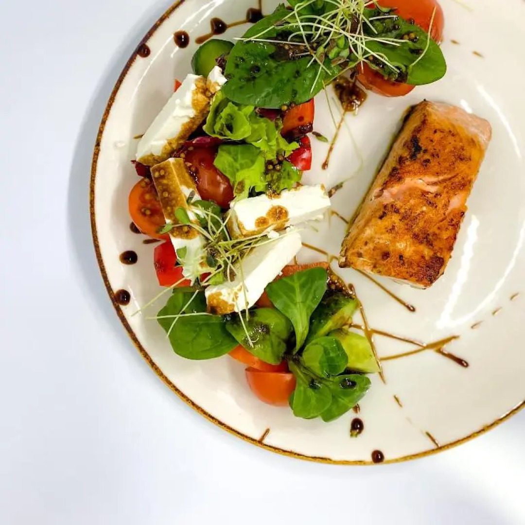 Hotel Royal (Отель Роял)