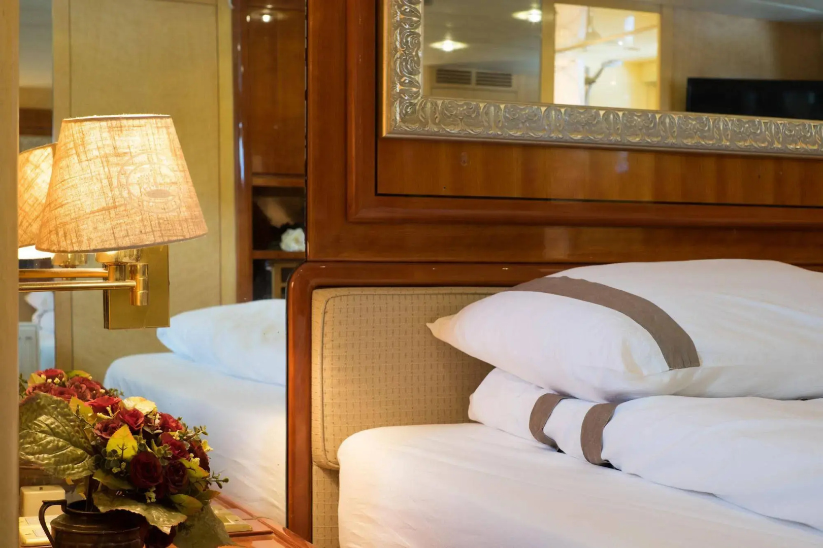 Christina Onassis Yachthotel