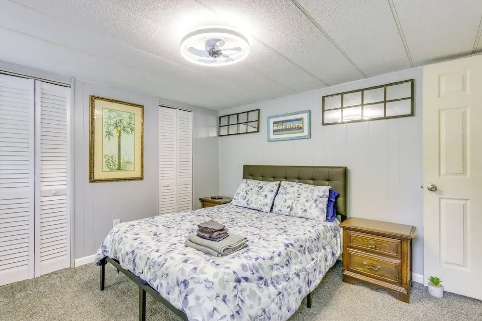 1 Mi to Sands Beach: Walkable Island Home w/ Yard!
