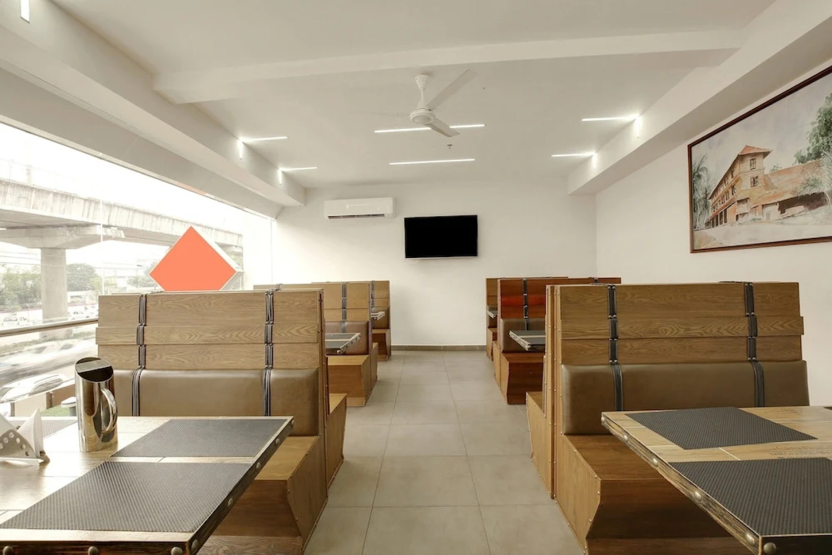 Capital O 22459 Edasserys Kalamassery Tourist Home