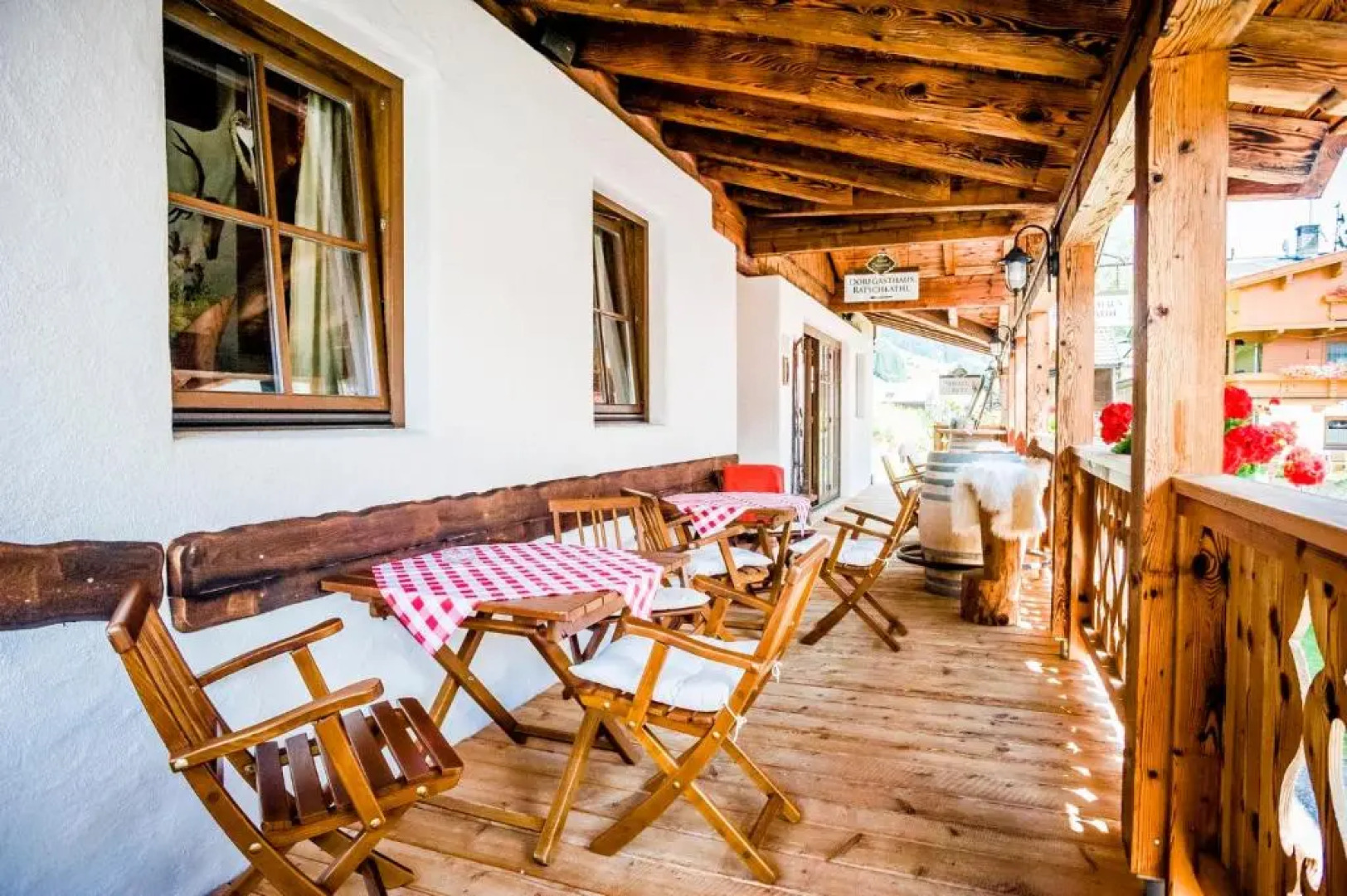 Alpendorf Anno Dazumal & Dorfgasthaus Ratschkathl