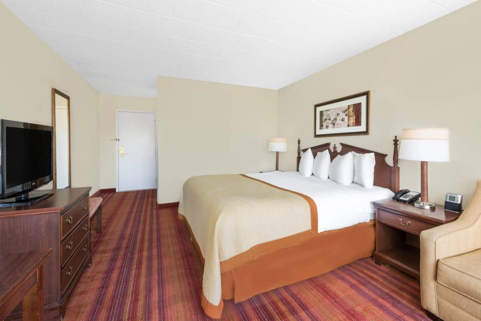 Exton Hotel & Conference Center