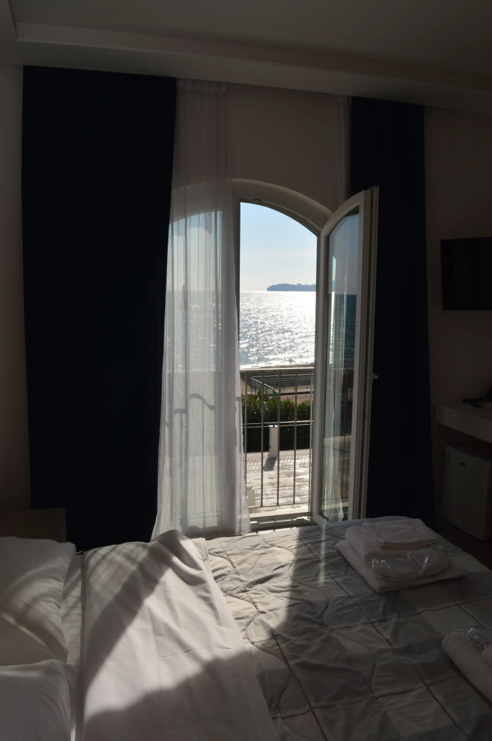 Klaton Beach Hotel