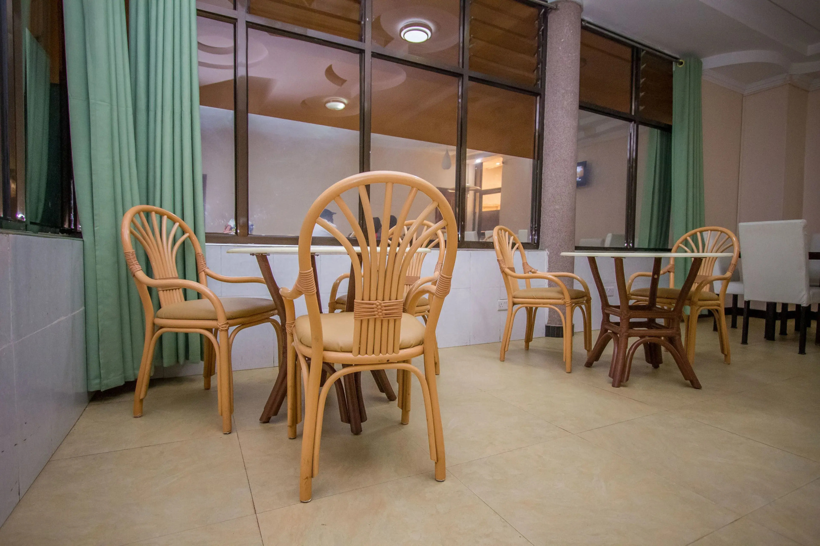 Sunshine Hotel