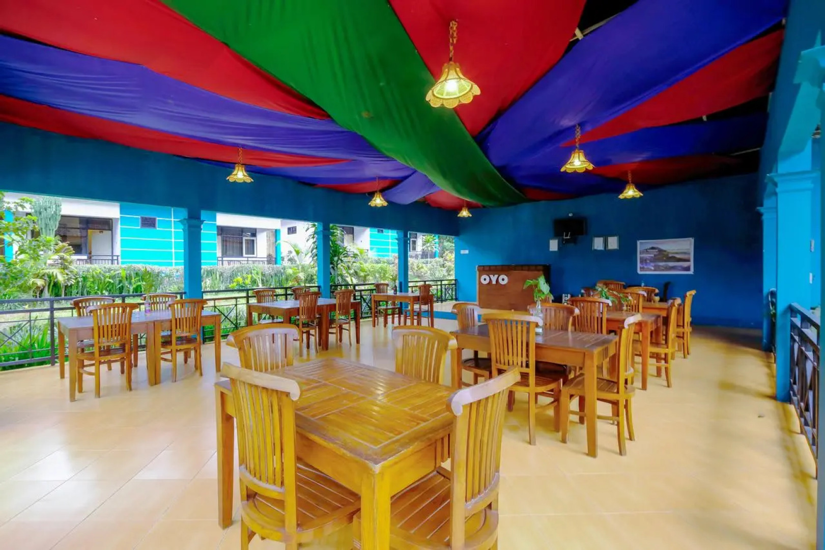 OYO 1835 Surya Mandalika Hotel