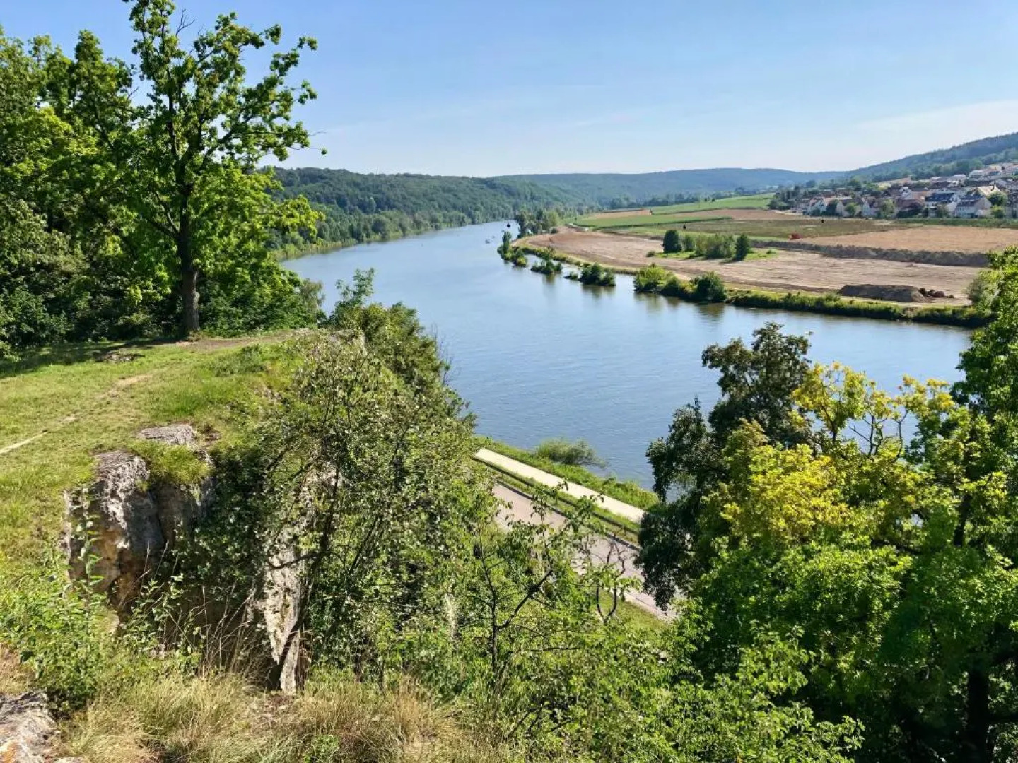 Chalet an der Donau direkt bei Regensburg, 5 Sterne DTV