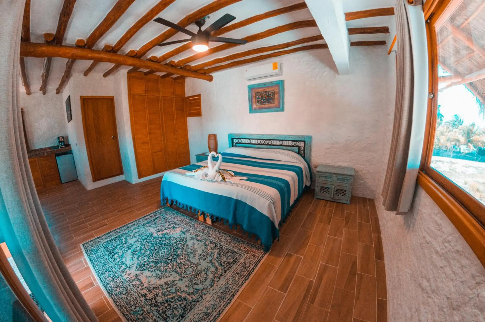 Ensueño Holbox and Beach Club