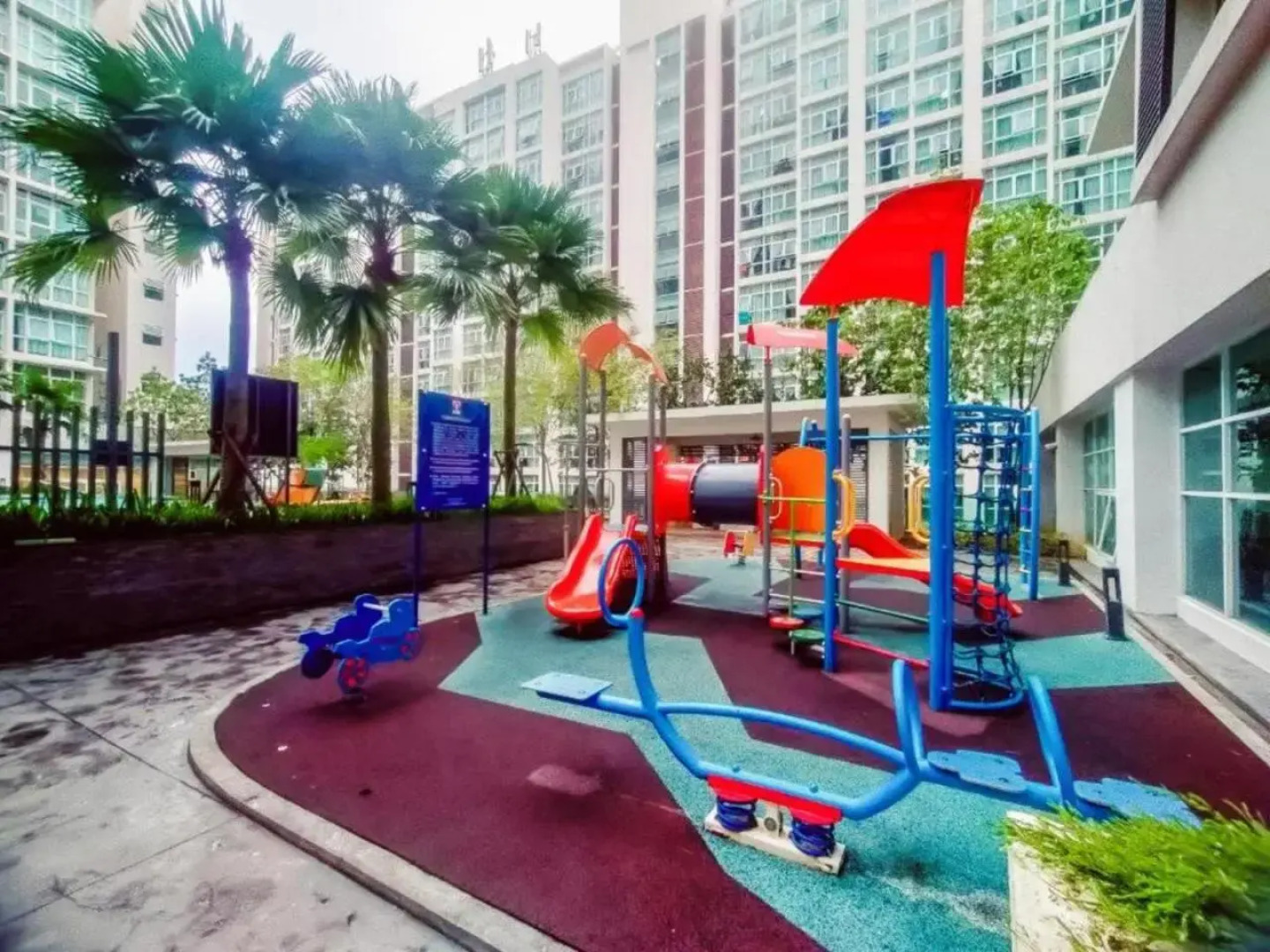 Up to 10PAX , Beside GEM IN MALL, Cyber@KLIA@Putra