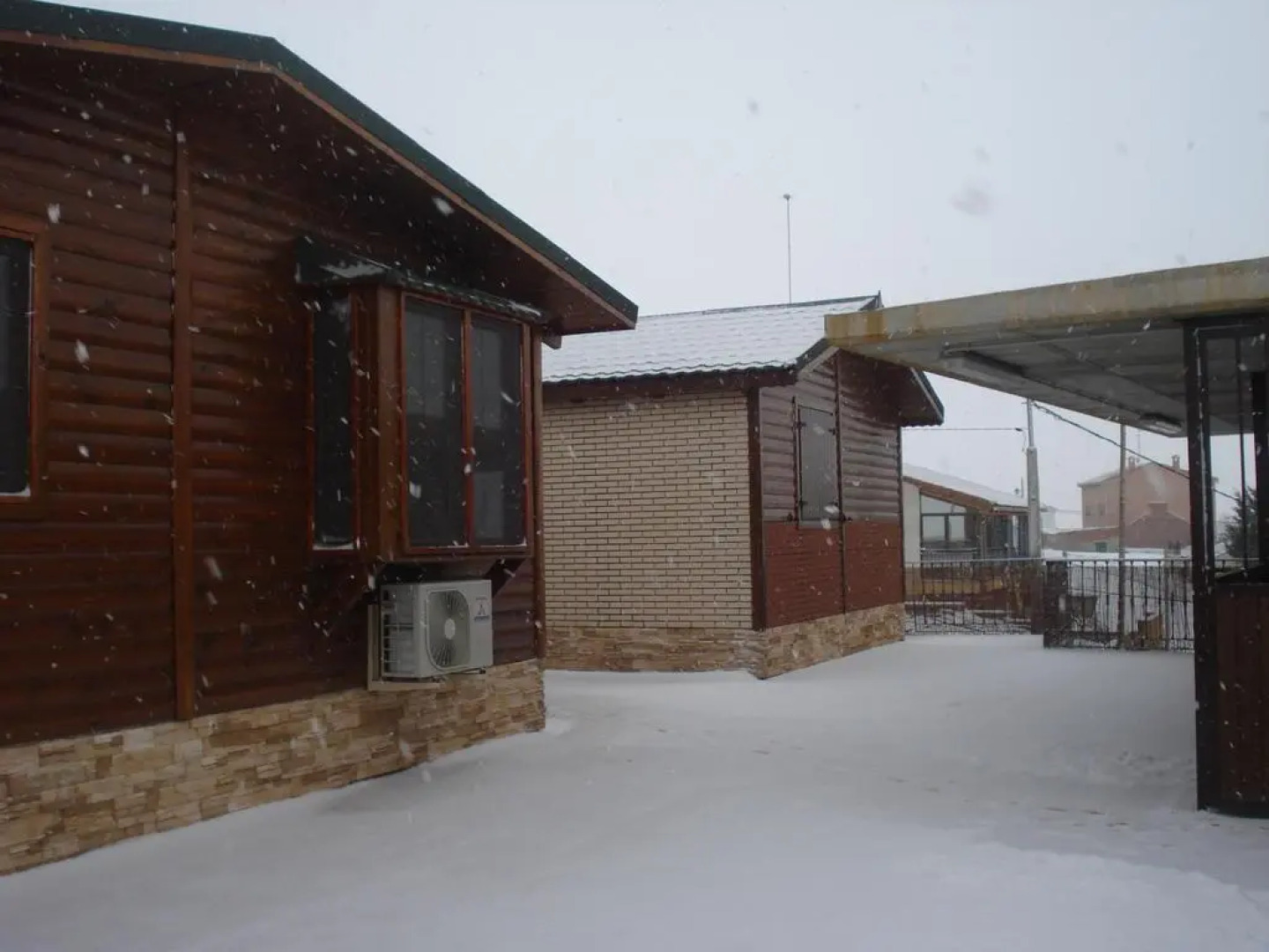 Bungalows El Mirador De La Moraña