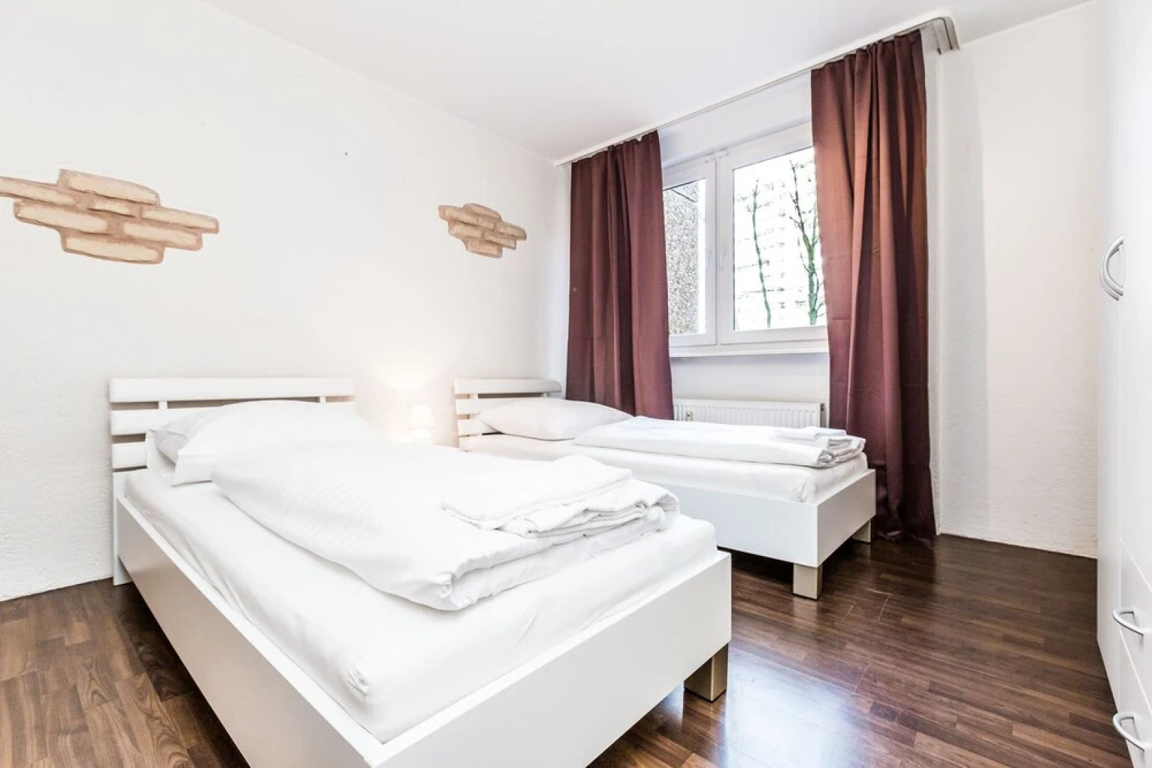 Little Manhatten Apartments