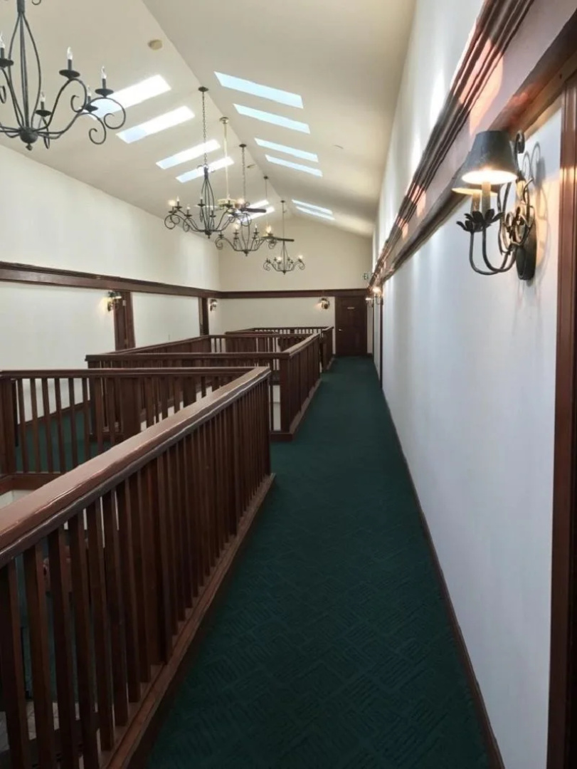Nirvana Inn & Grill
