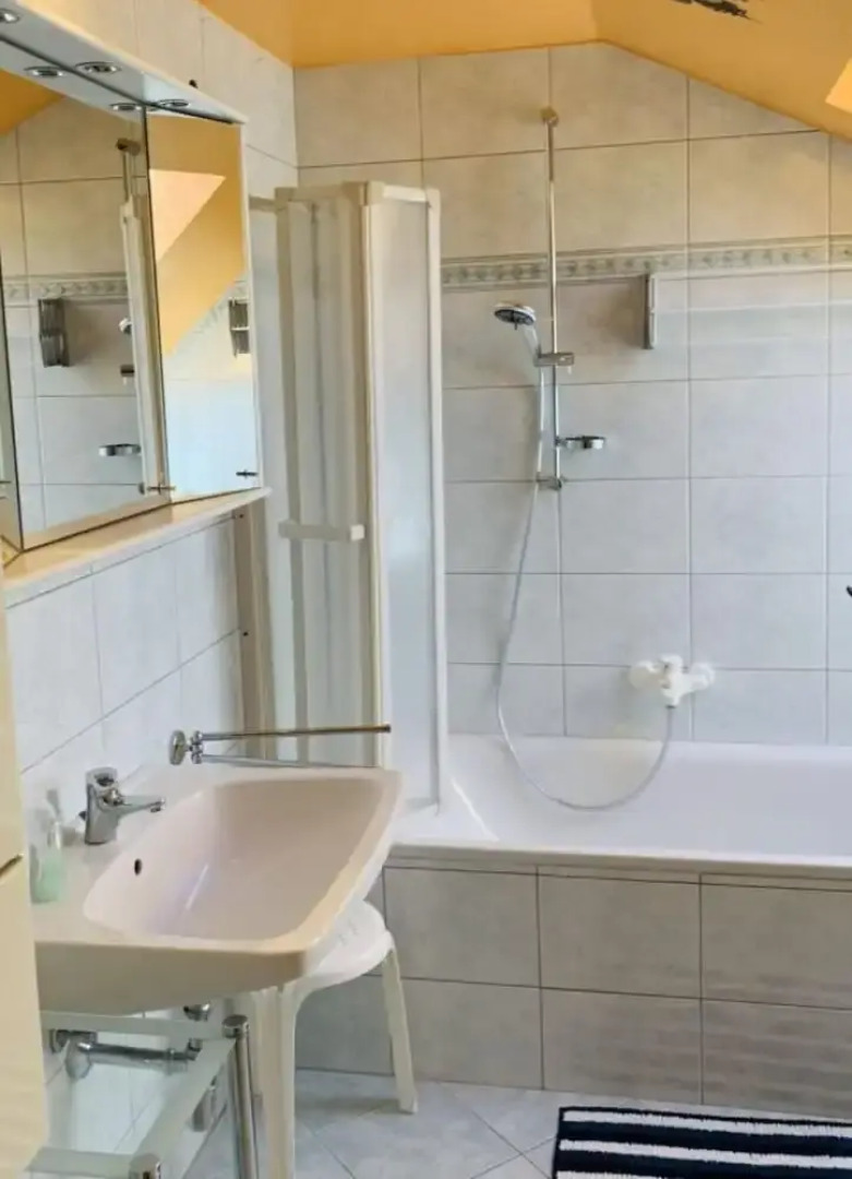 Bernhard Schmidt-gasse