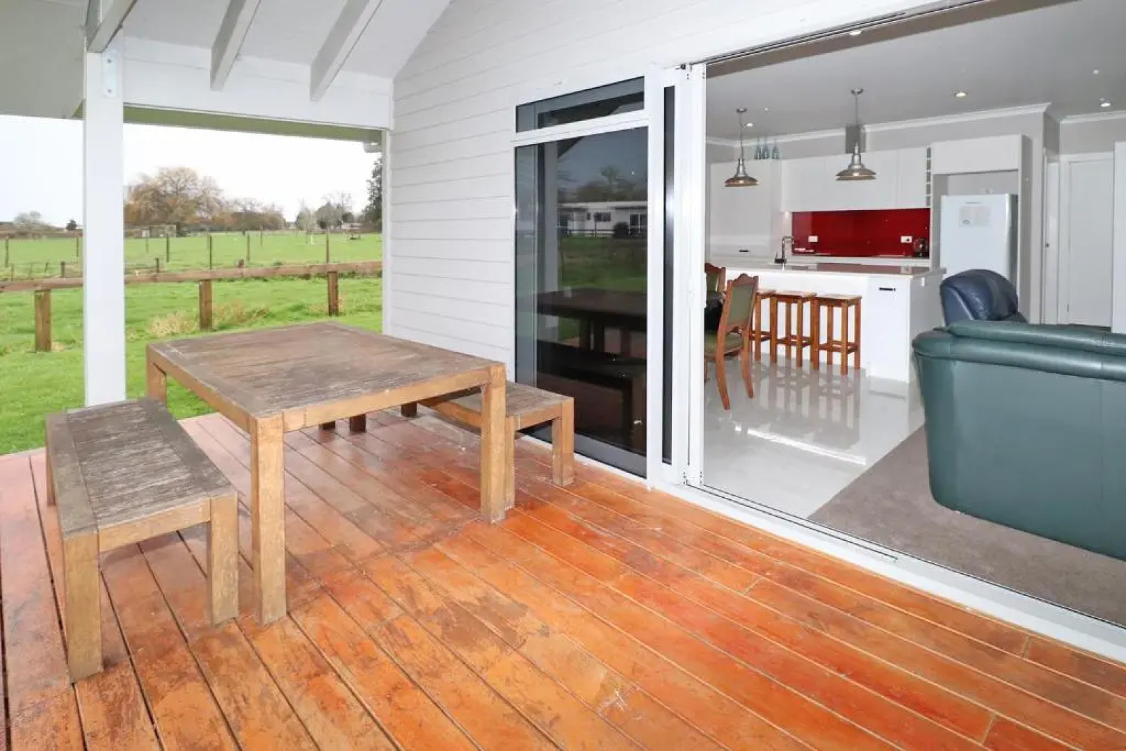 Country Living on Raynes Road