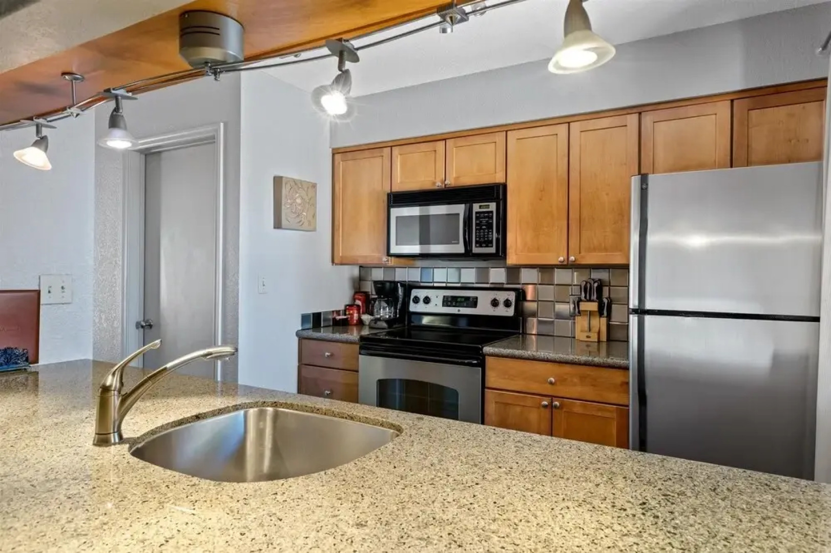 100 @ Bell Rockcondo- Coconino 2 Bedroom Condo by RedAwning